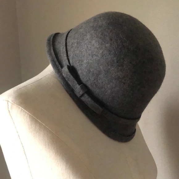 Nine West‎ Wool Hat